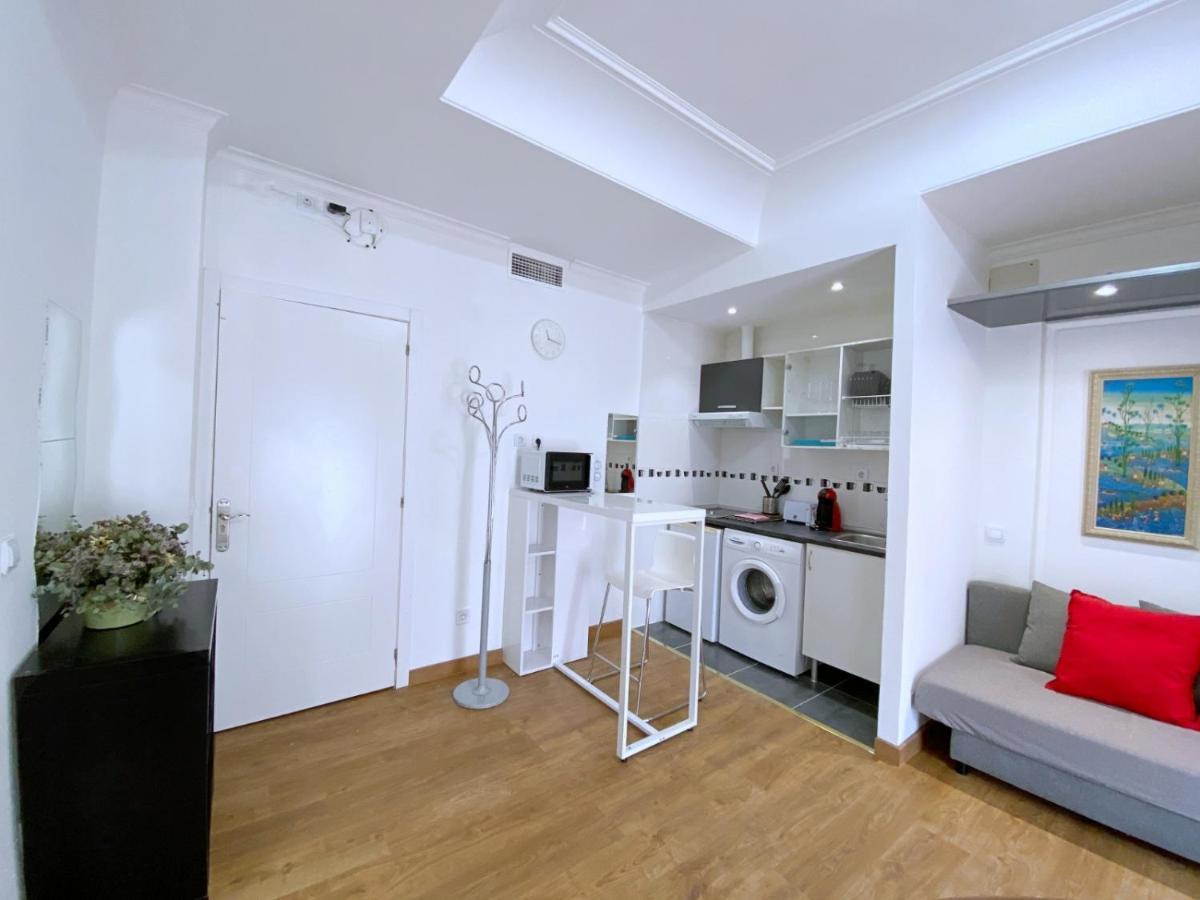 Apartamento Jacometrezo Madrid Exterior foto